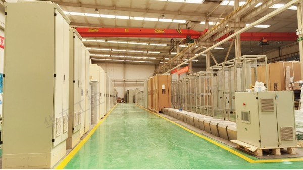 華東工控PLC自動(dòng)化控制系統(tǒng)現(xiàn)場(chǎng)